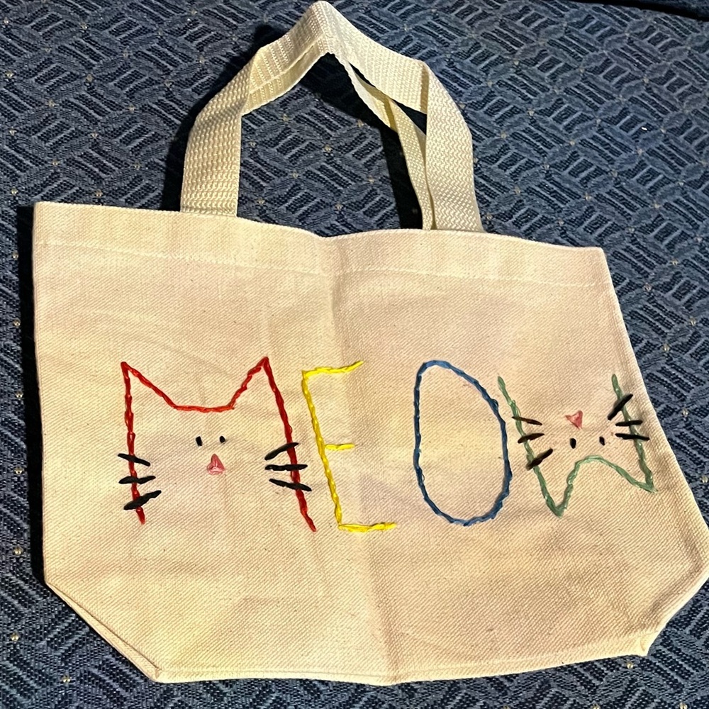 HAND-EMBROIDERED MEOW Cat Tote – 1 of 4 Designs. - Picture 7 of 8